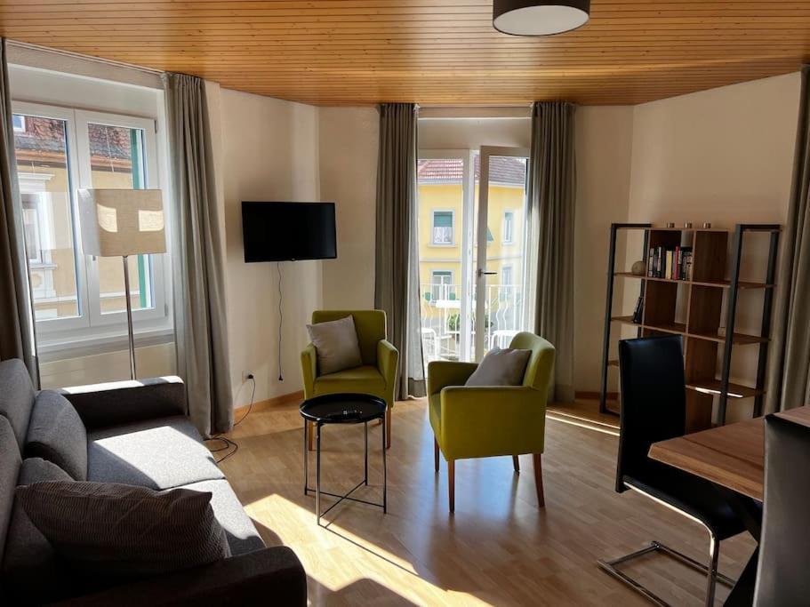 Charmante Und Zentrale Wohnung Am Weiherpark Arbon Extérieur photo